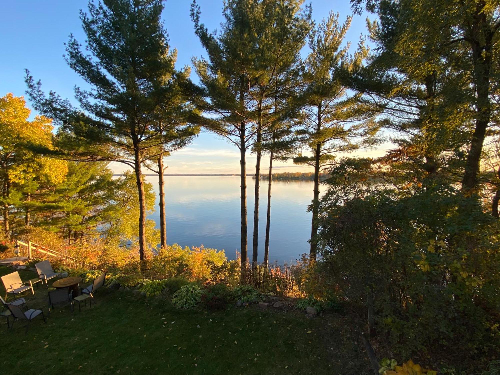 Inn On Lake Wissota 奇珀瓦福尔斯 外观 照片